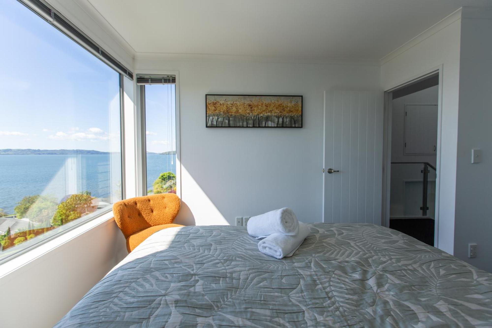 Rotorua Serenity Lakeview Retreat Exterior photo