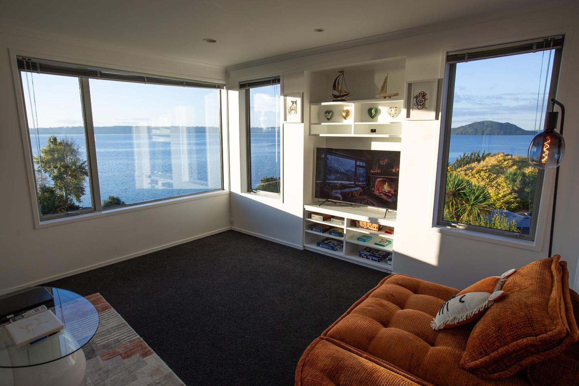 Rotorua Serenity Lakeview Retreat Exterior photo