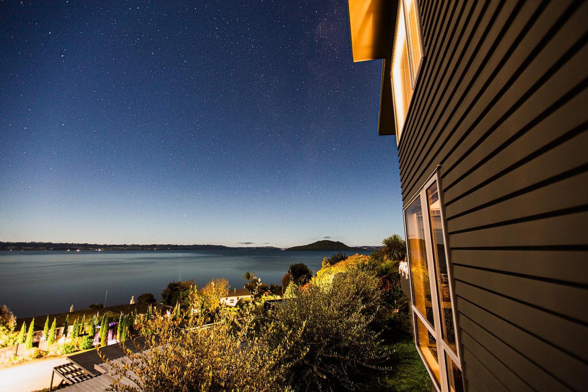 Rotorua Serenity Lakeview Retreat Exterior photo